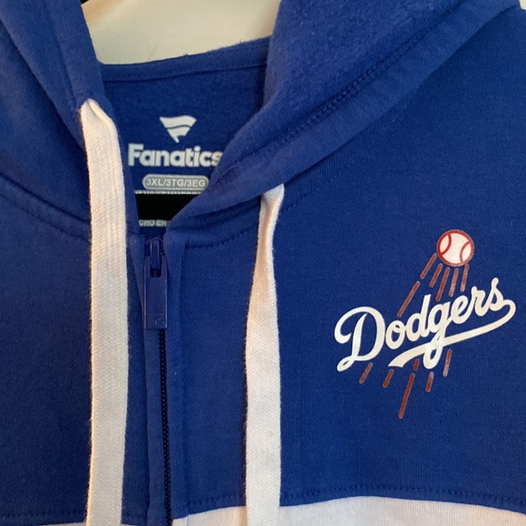 Fanatics Sweaters Fanatics Dodger Womens 3x Blue And White Sweater